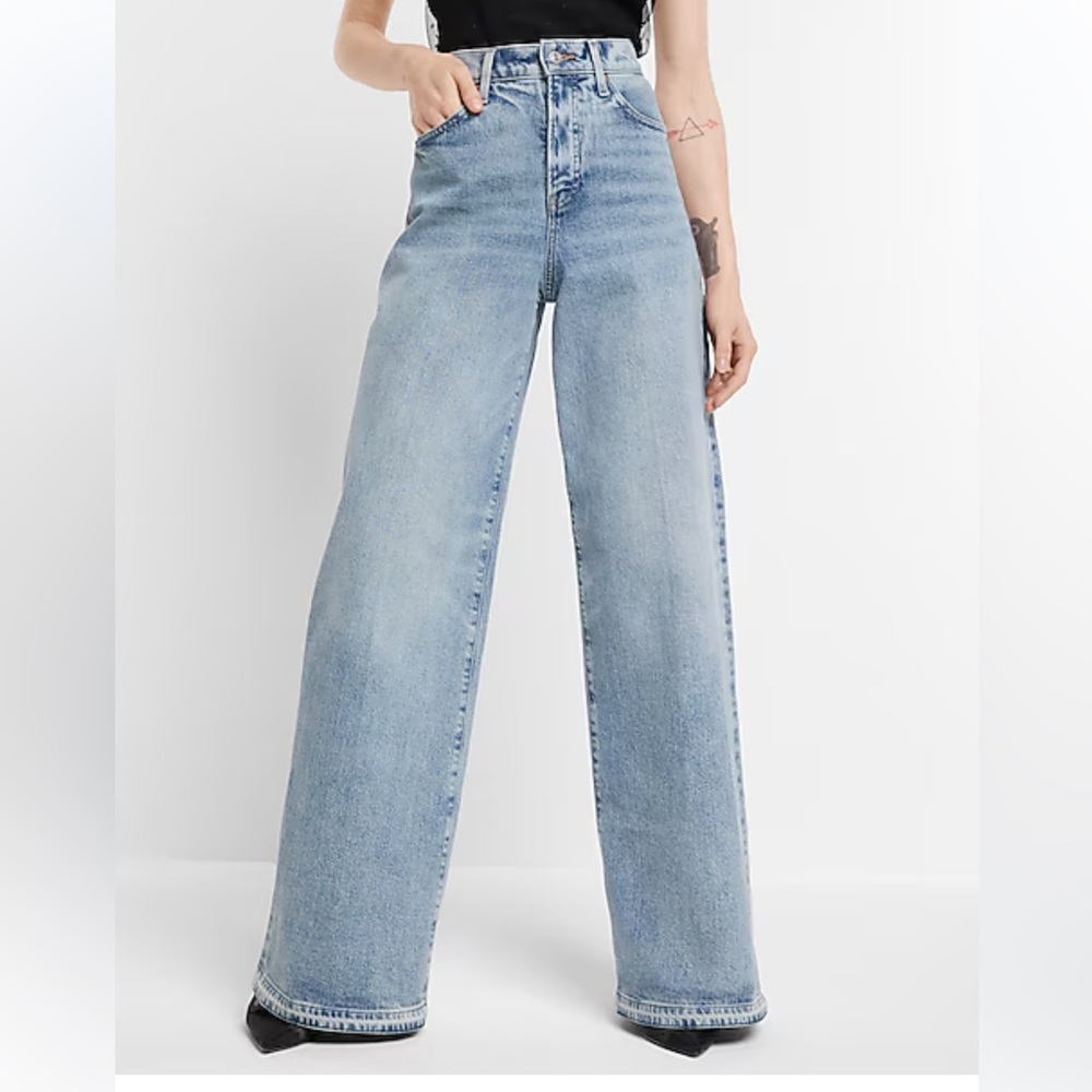 Super High Waisted Light Wash Baggy Wide Leg Jeans express womens new